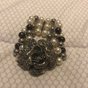 New York & Company beaded bracelet